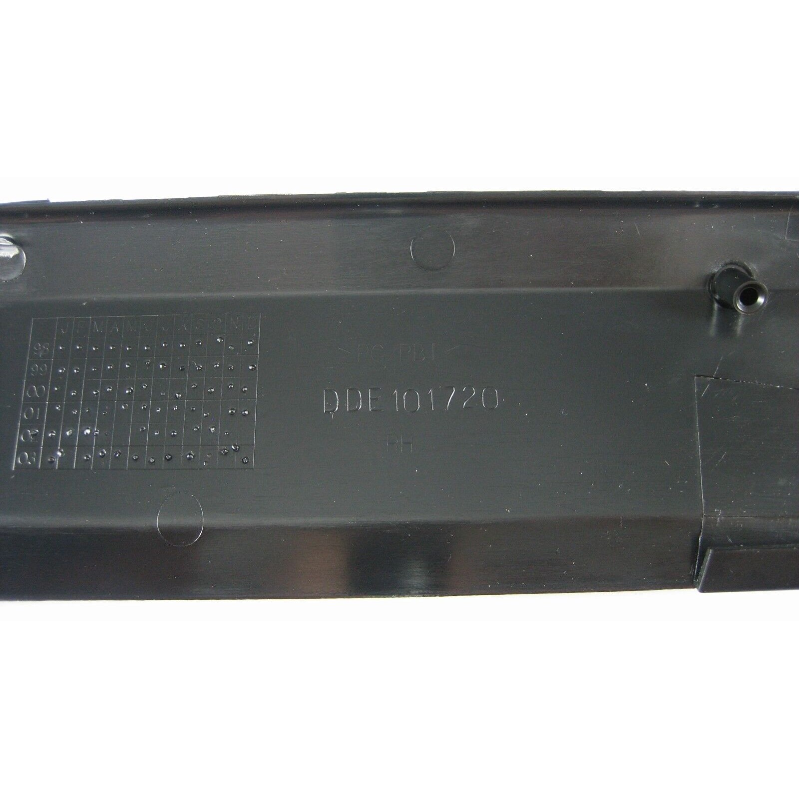 For Land Rover Discovery II Right Rear Quarter Trim Finish Molding DDE101720