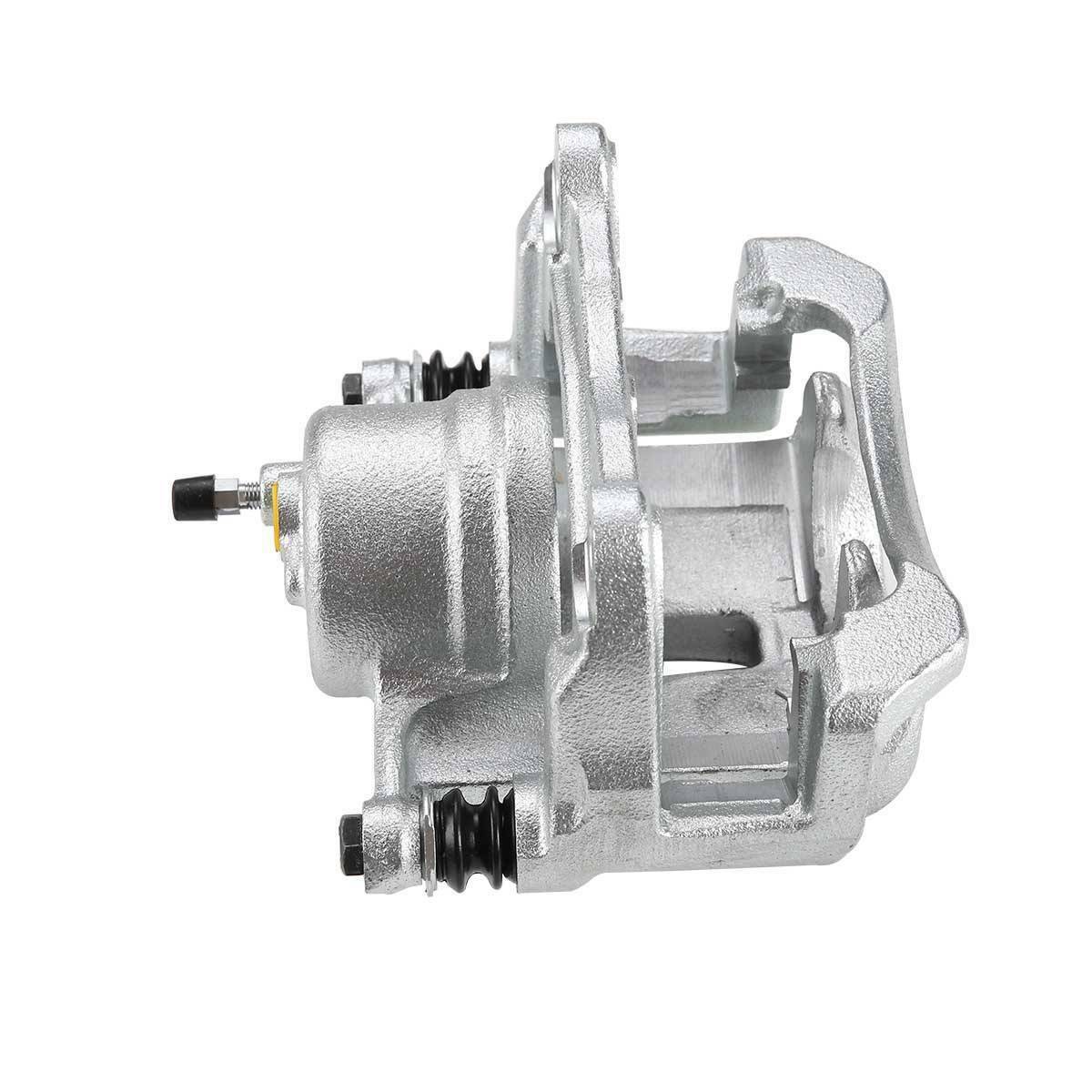 2x Brake Caliper For Pontiac Vibe Toyota Corolla Matrix Front Left & Right