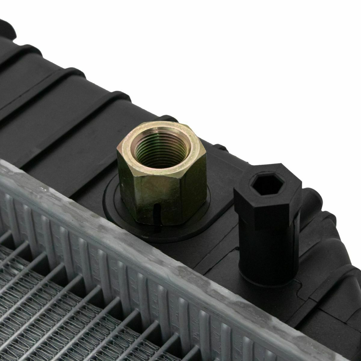 Radiator For 2003-2005 Ford Pickup Truck 6.0L V8 Diesel