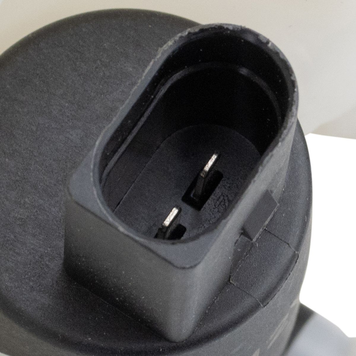 For 14 Grand Caravan SE 30th Anniversary Edition Windshield Washer Reservoir