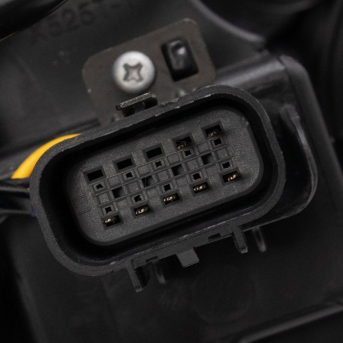 For 2015-2016 Chevrolet Trax LTZ Sport Utility Left Headlight