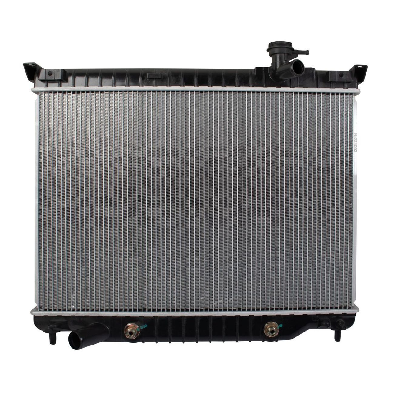 Radiator For Chevrolet Trailblazer GMC Envoy Rainier Ascender Bravada 9-7x