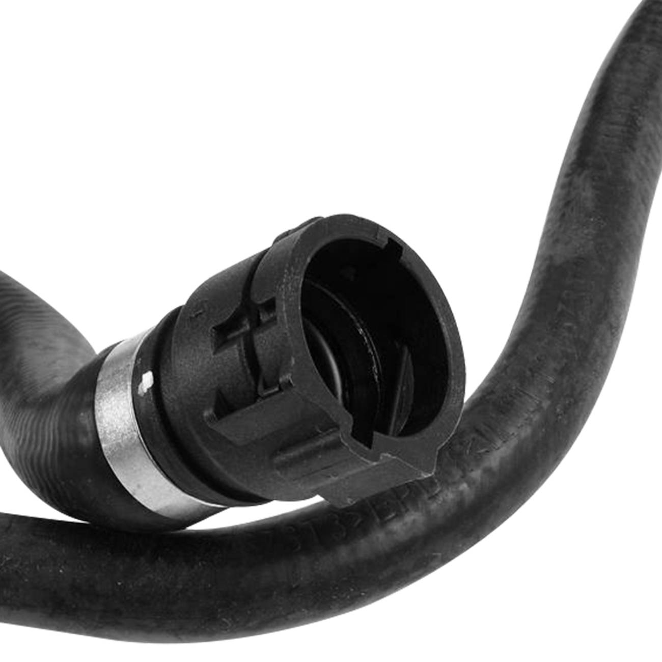 For 2003-2005 745Li Base 2003-2005 745i Base E65 E66 Radiator Upper Coolant Hose
