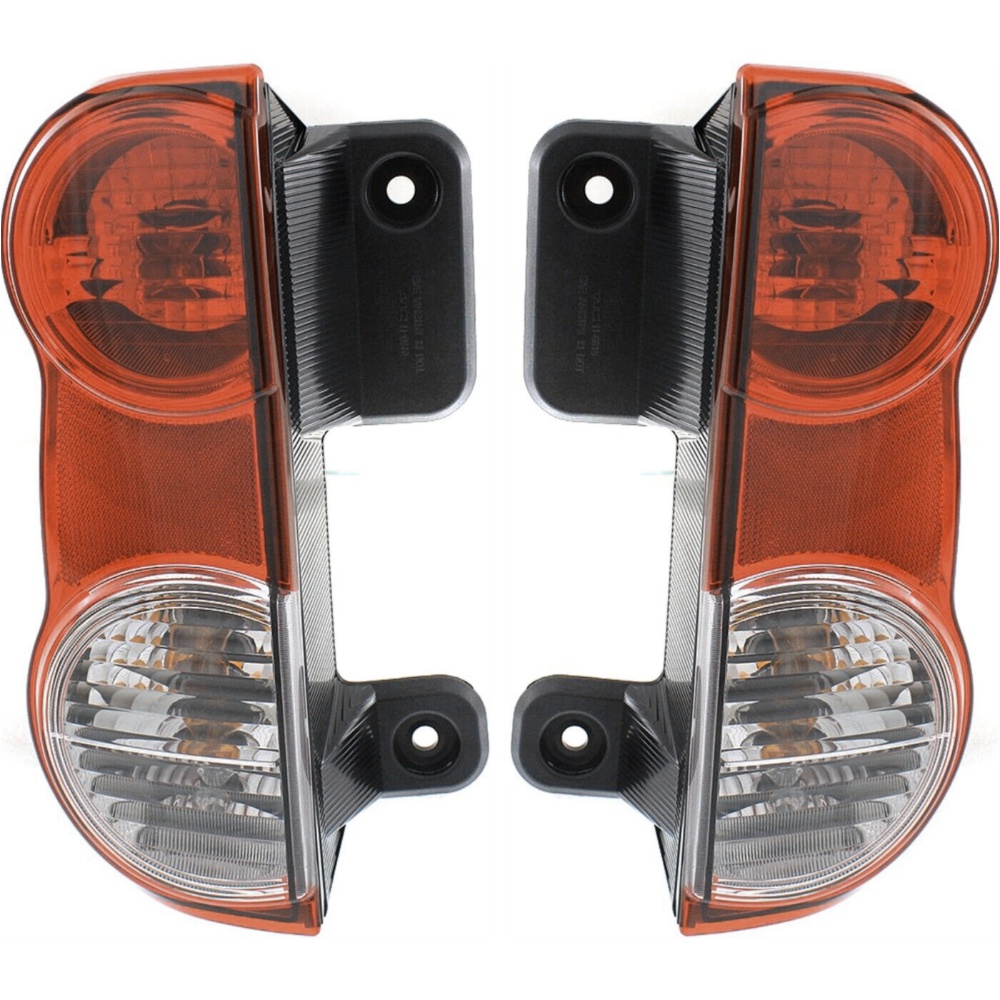 Set Of 2 Tail Lights Taillights Taillamps Brakelights Driver & Passenger Pair