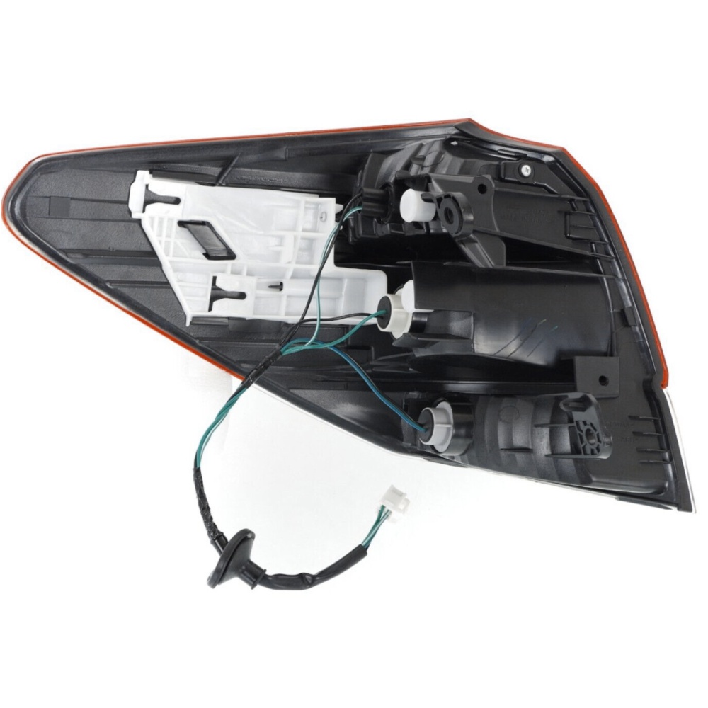 Tail Light For 10-14 Subaru Outback Set Of 2 Driver And Passenger Side Outer