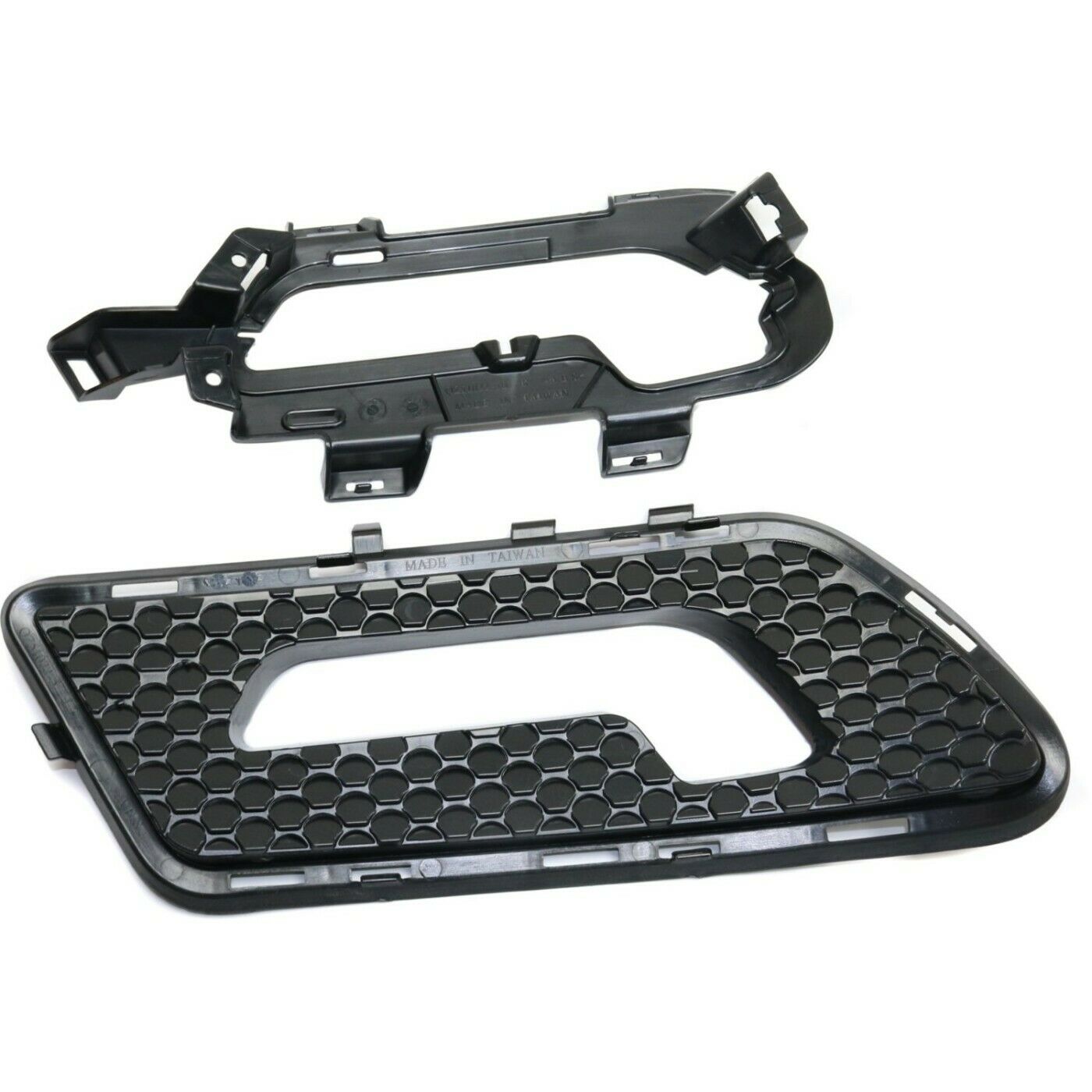 Fog Light Trim For 12-13 E300 10-13 E350 10-13 E550 Driver And Passenger Side