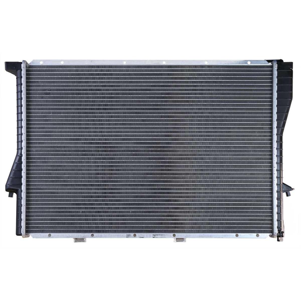 For 2000-2002 2003 BMW M5 2001-2005 525i 2001-2003 530i 1999 2000 528i Radiator