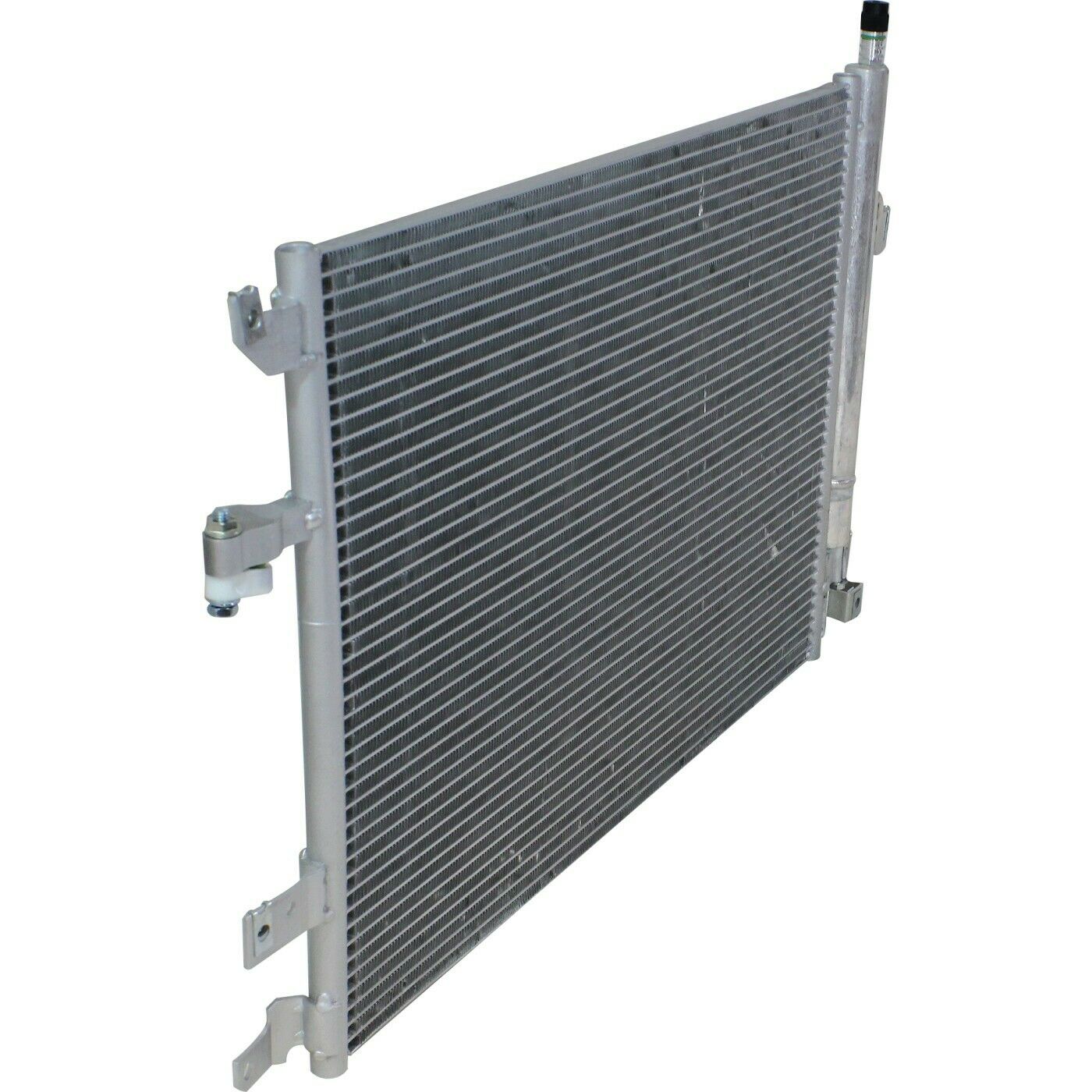 AC Condenser For Volvo S60 Volvo S80 Volvo V70 Volvo XC70 With Receiver Drier