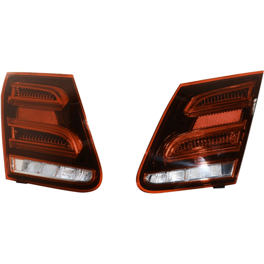 Tail Light For 2015 Mercedes-Benz E63 AMG Set Of 2 Left And Right Inner