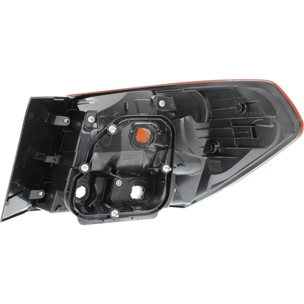 Tail Light For 2010-2014 Legacy Sedan Driver Side Outer Quarter Panel Mounted
