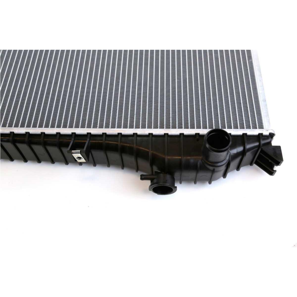 For 2007 2008 2009 2010 Ford Explorer Sport Trac Mercury Mountaineer Radiator