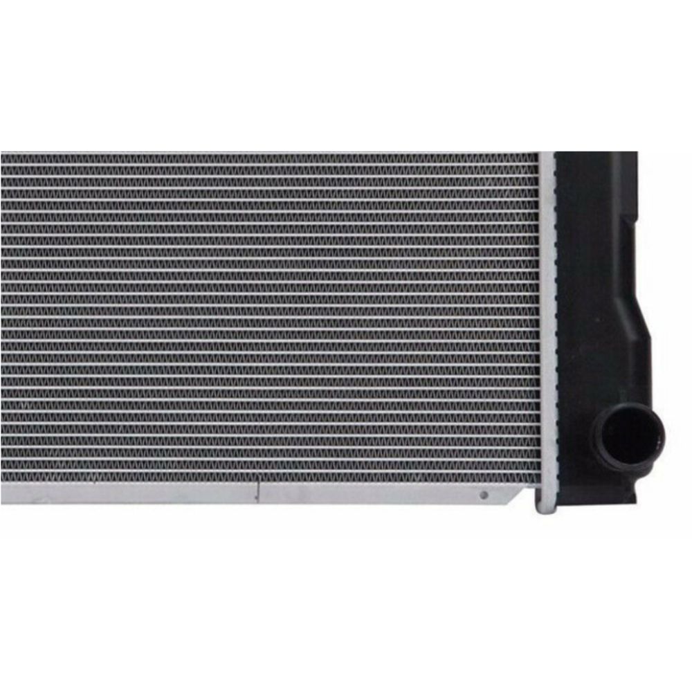 Radiator For 11-17 CT200h 10-16 Prius 12-15 Prius C 12-16 Prius V 1.5L 1.8L