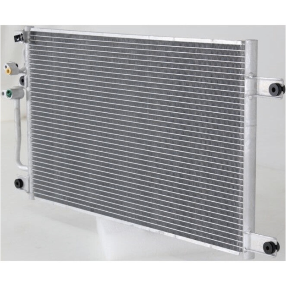 A/C AC Condenser For 97-04 Mitsubishi Montero Sport MI3030122 MR360415