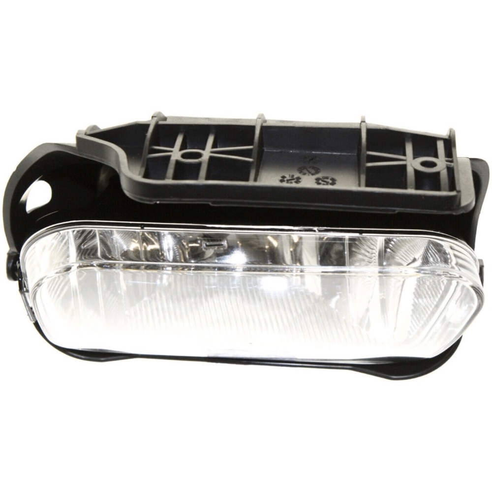 Fog Light For 04-06 Silverado 1500 07 Silverado 2500 HD Classic Front Right
