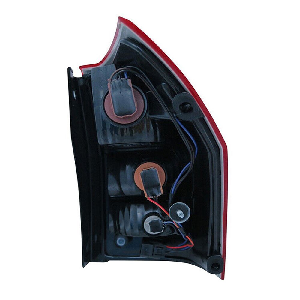 Left Tail Light For 2005-2008 Magnum R/T Sxt For 2005-2008 Magnum 4805967Ah