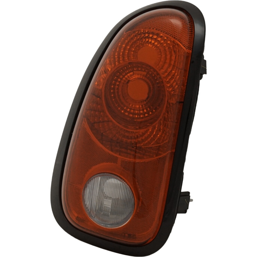 Set Of 2 Tail Lights Taillights Taillamps Brakelights Driver & Passenger Pair