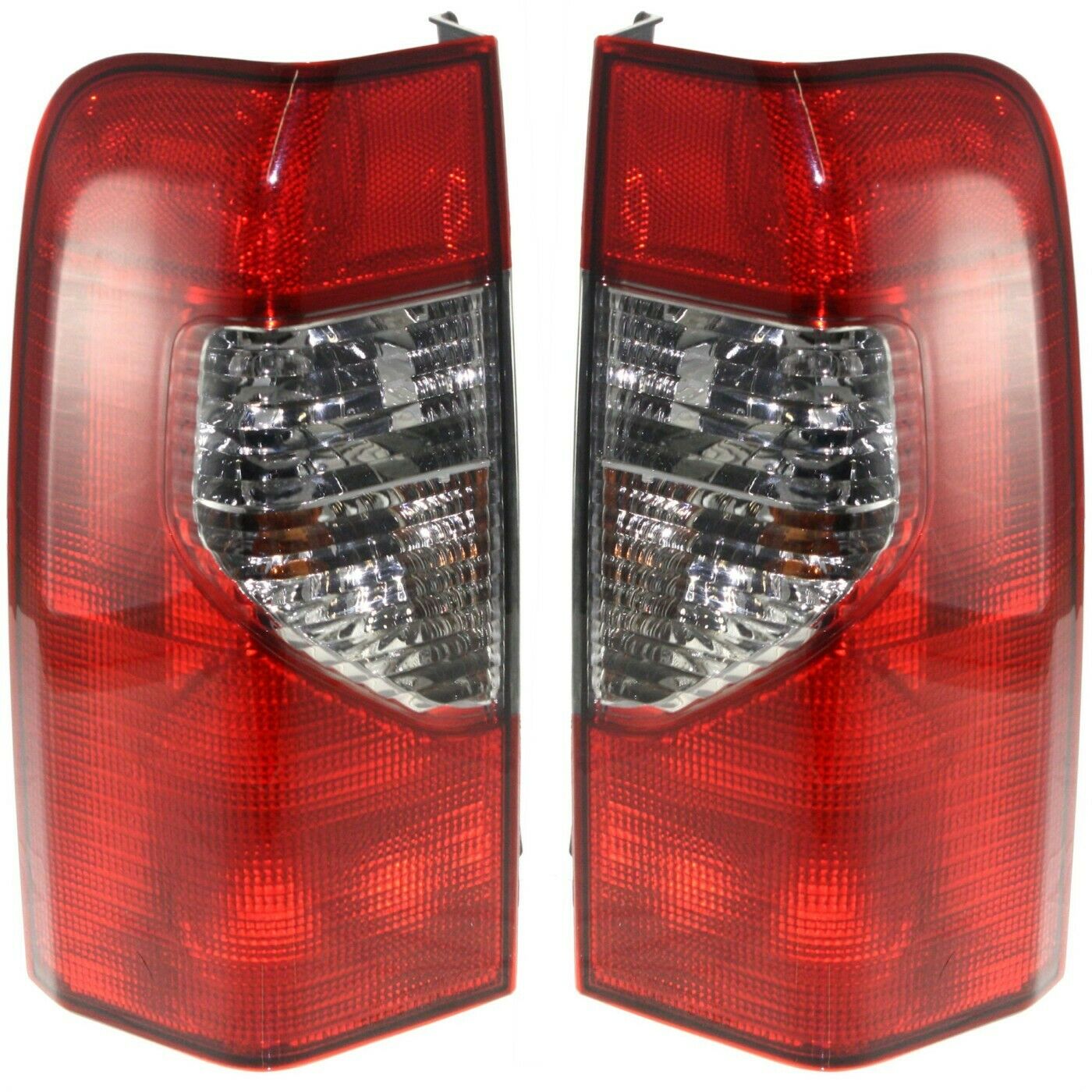 Set Of 2 Tail Light For 00-01 Xterra SE 00-01 Xterra XE SE LH & RH W/ Bulb(s)