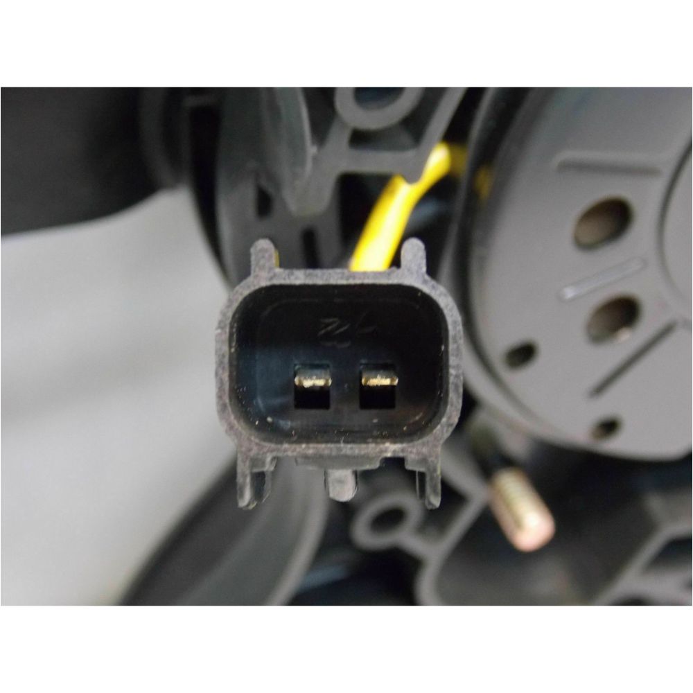 Radiator And Condenser Fan For 2006-2008 Equinox 2006-2008 Torrent GM3115204