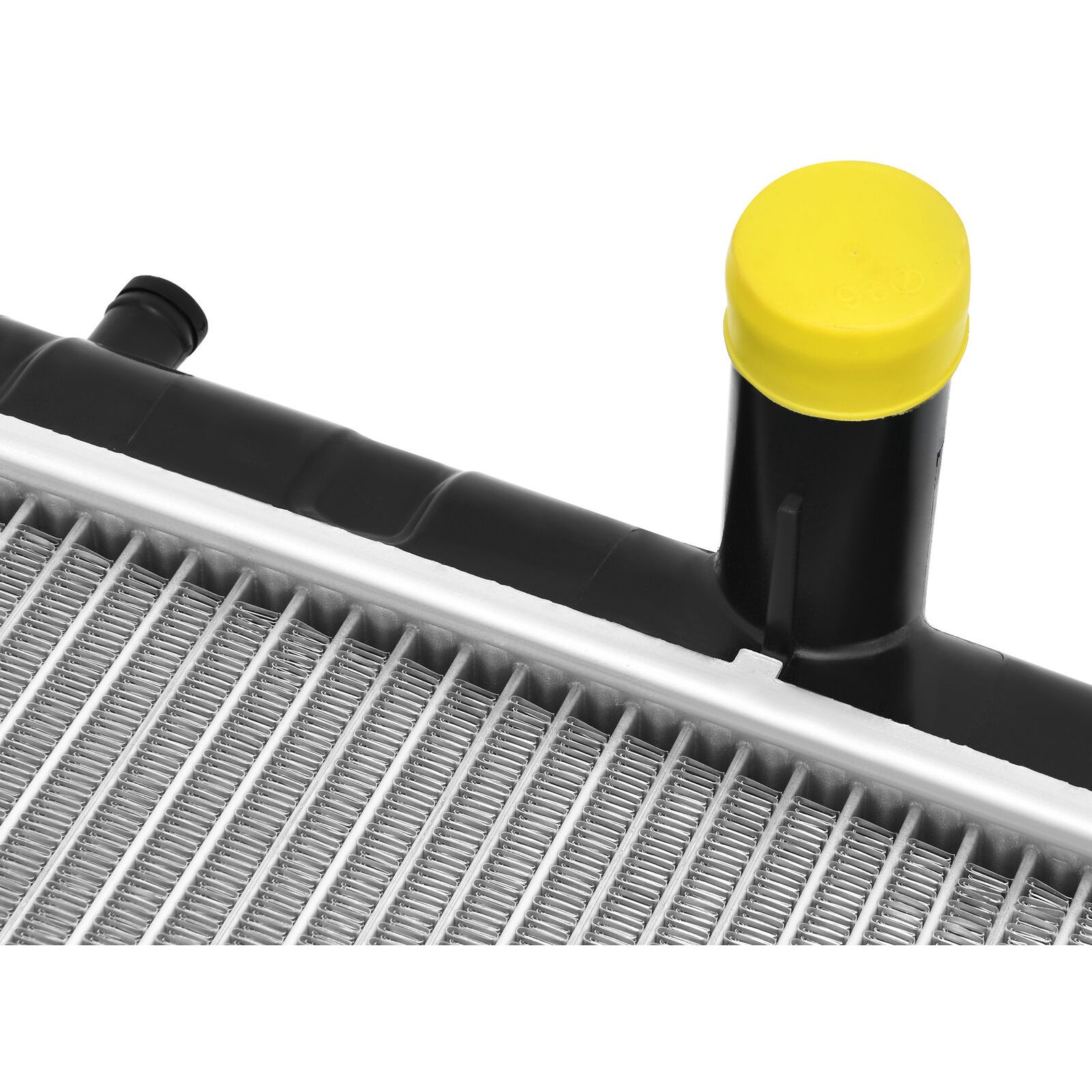 Aluminum Radiator For 2012-2013 Nissan Rogue Exclusive Sport Utility 2.5L L4