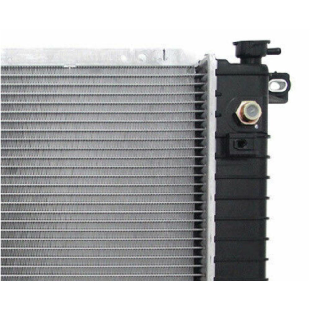 Radiator For 98 Ford F-100 Ranger 98-01 Ford Ranger 98-01 Mazda B2500 2.5L 4CYL