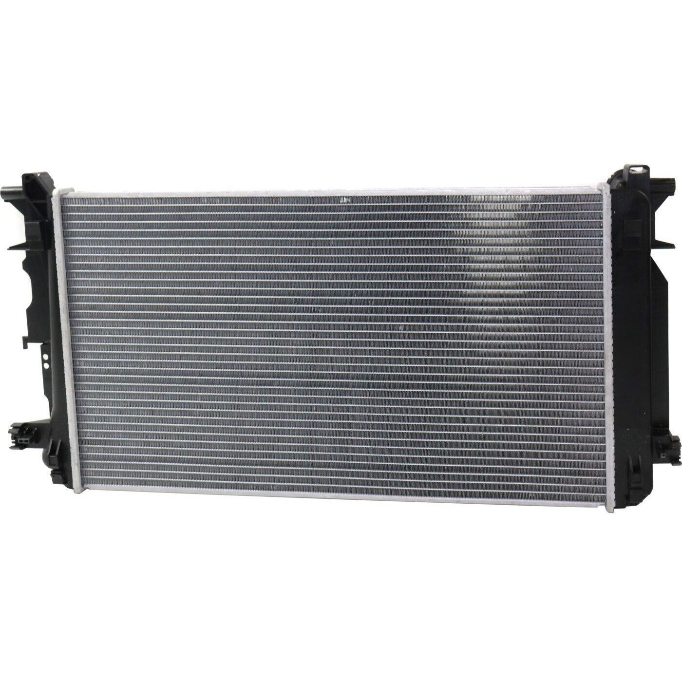 Radiator For Sprinter 3500 Mercedes-Benz Sprinter 2500 68013630Ab 9065001402