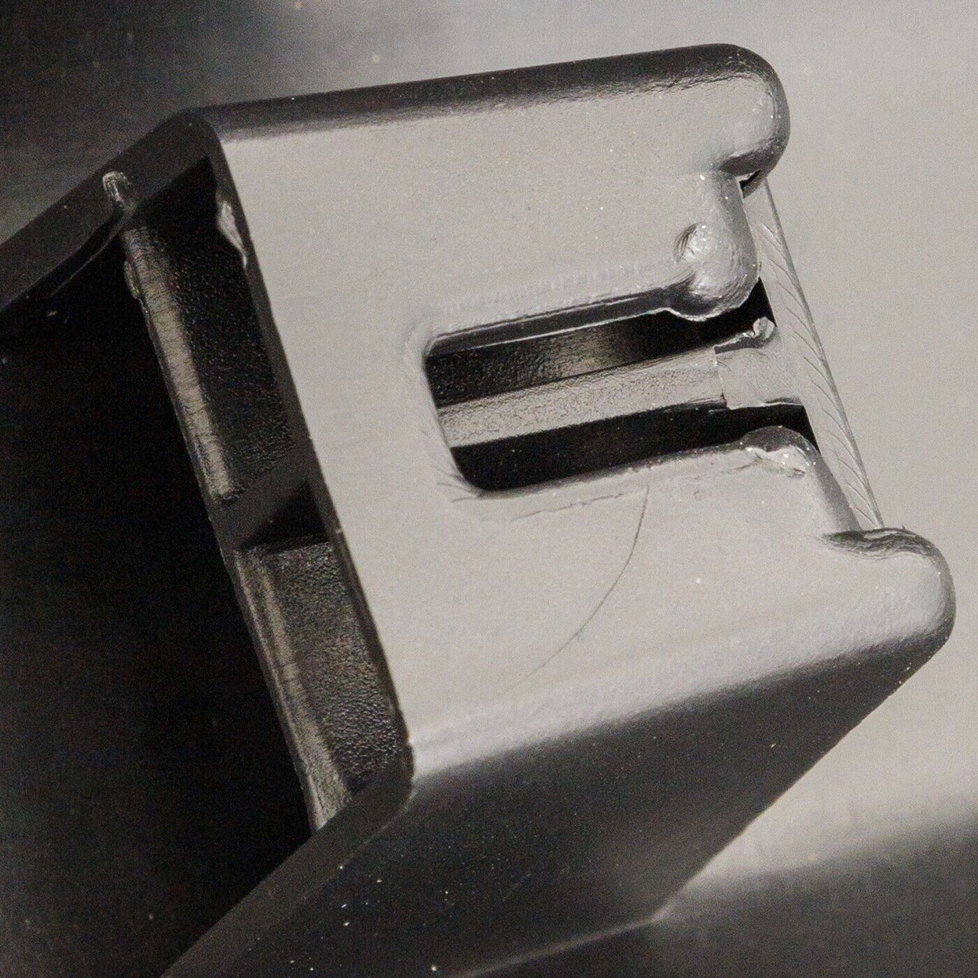 Door Moldings And Beltlines Front Passenger Right Side Hand Kd5351Ra0C For Cx-5