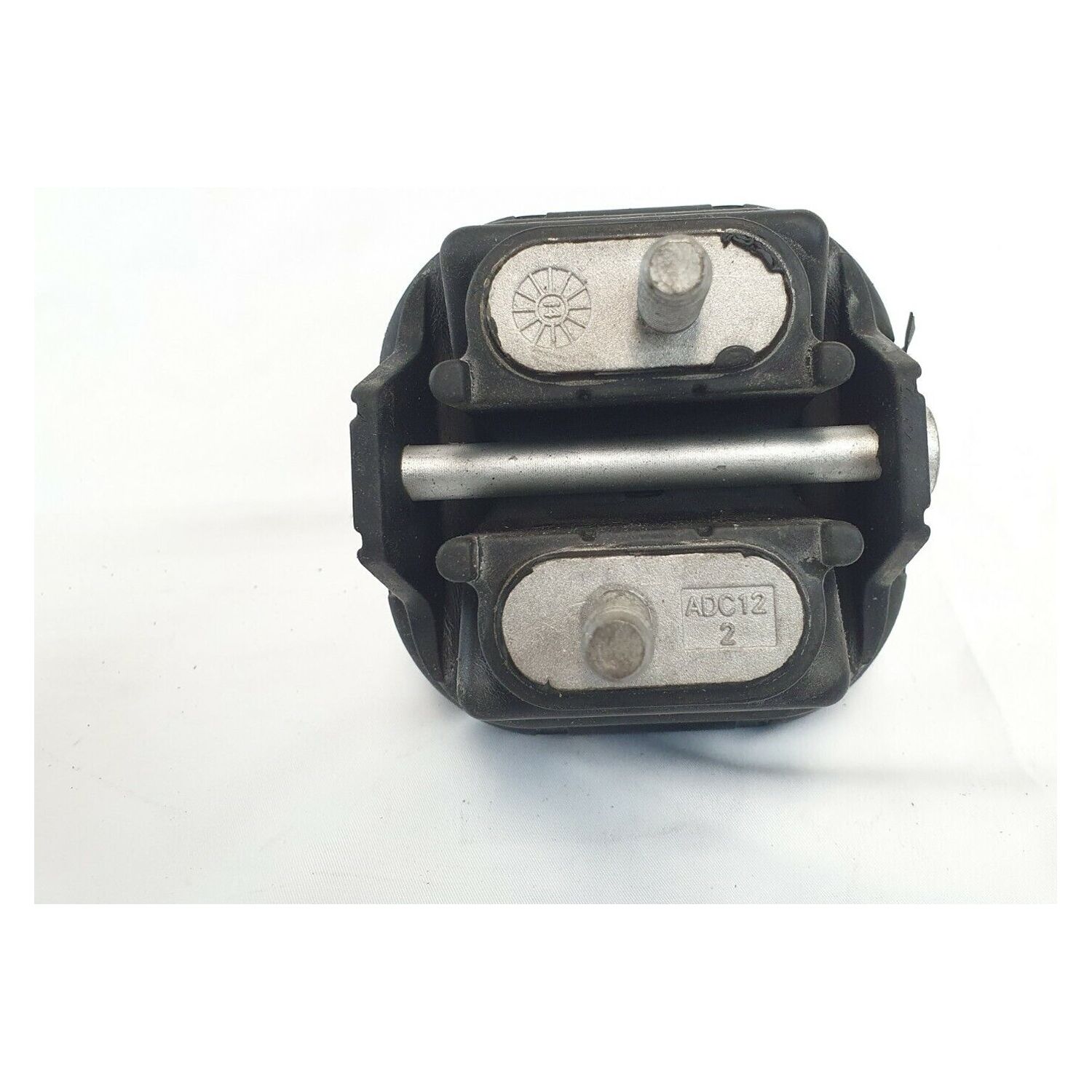 Engine Mount Front Right For 2003-2006 SSR A86543-3252 5.3L 15141112 15788793