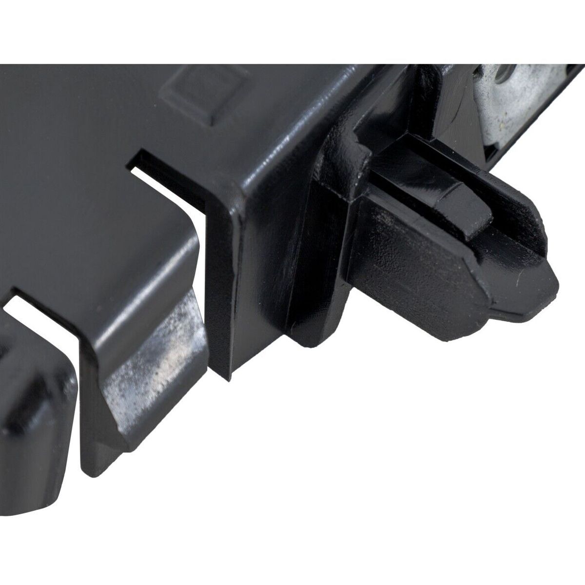 Bumper Face Bar Bracket Front Right Hand Side For Chevy Passenger 84624944