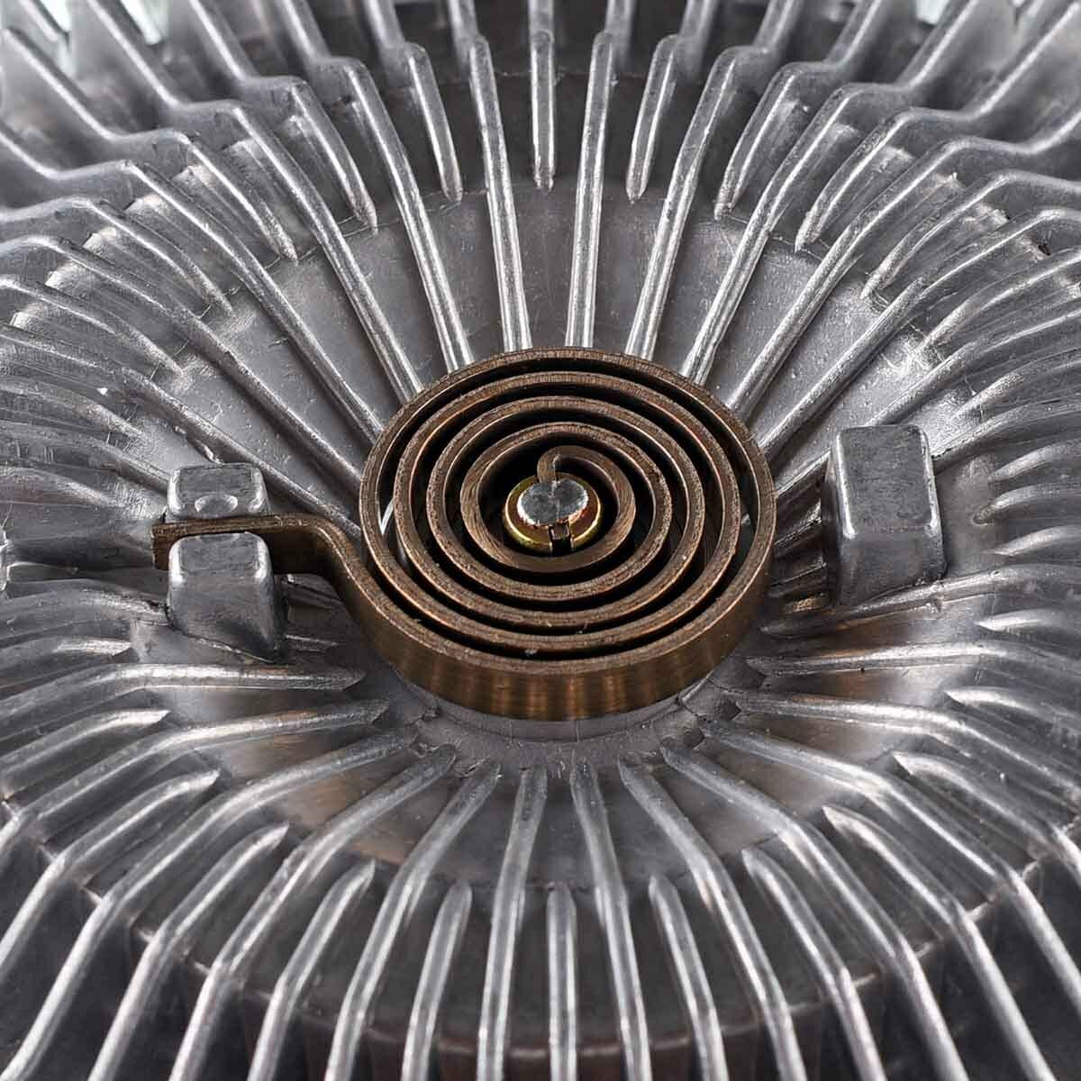 Cooling Fan Clutch For Infiniti 93-2000 Nissan 90-2004 VH45DE VG33E VG30E 2664