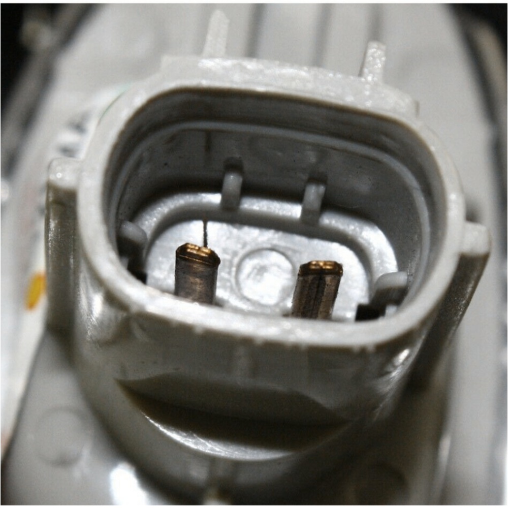 Side Marker For 2 3 3 Sport 5 MPV Side Repeater W/Bulb(s) Front Left Or Right