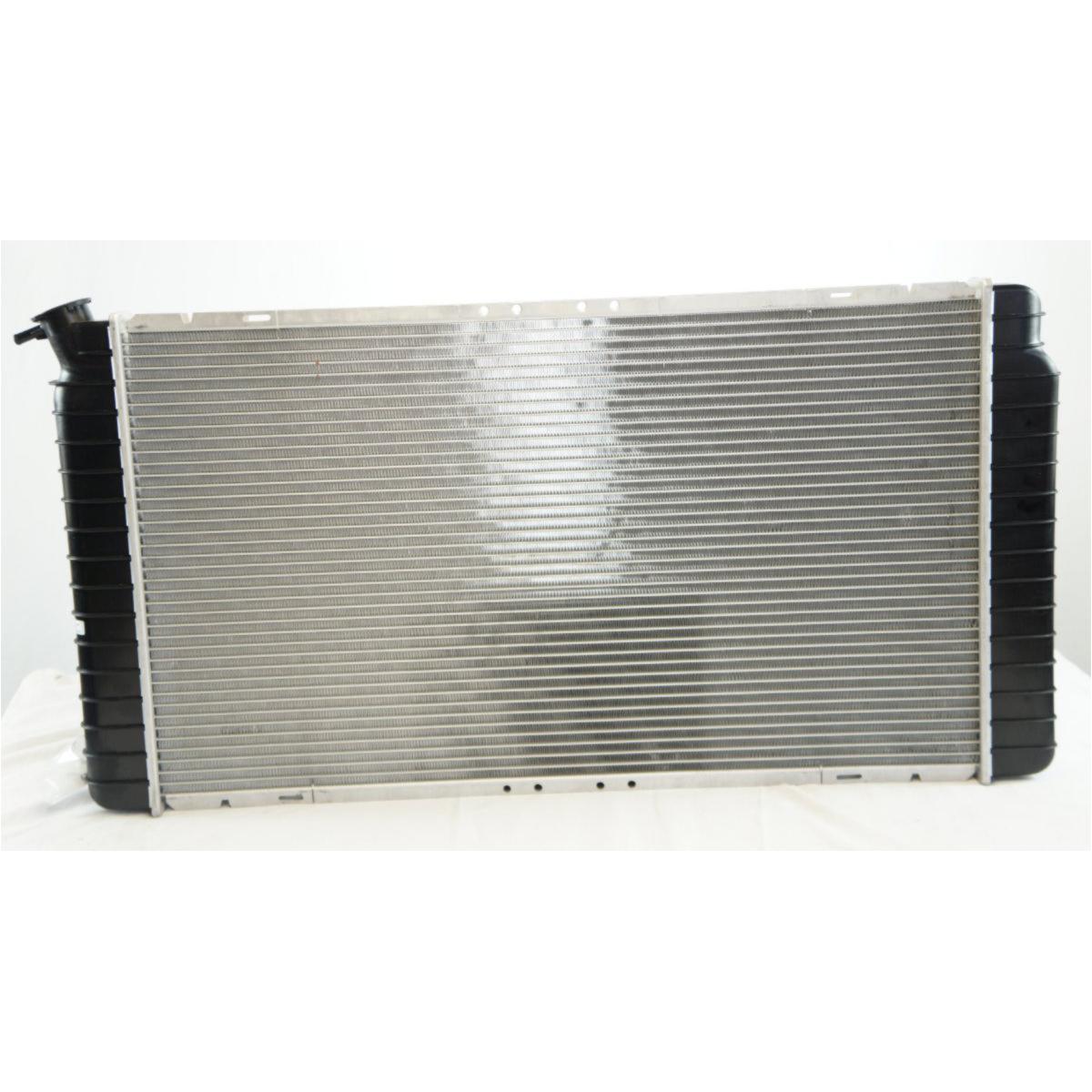 For Buick Cadillac Oldsmobile 1pc Automatic 1 Row Automotive Radiator CU856