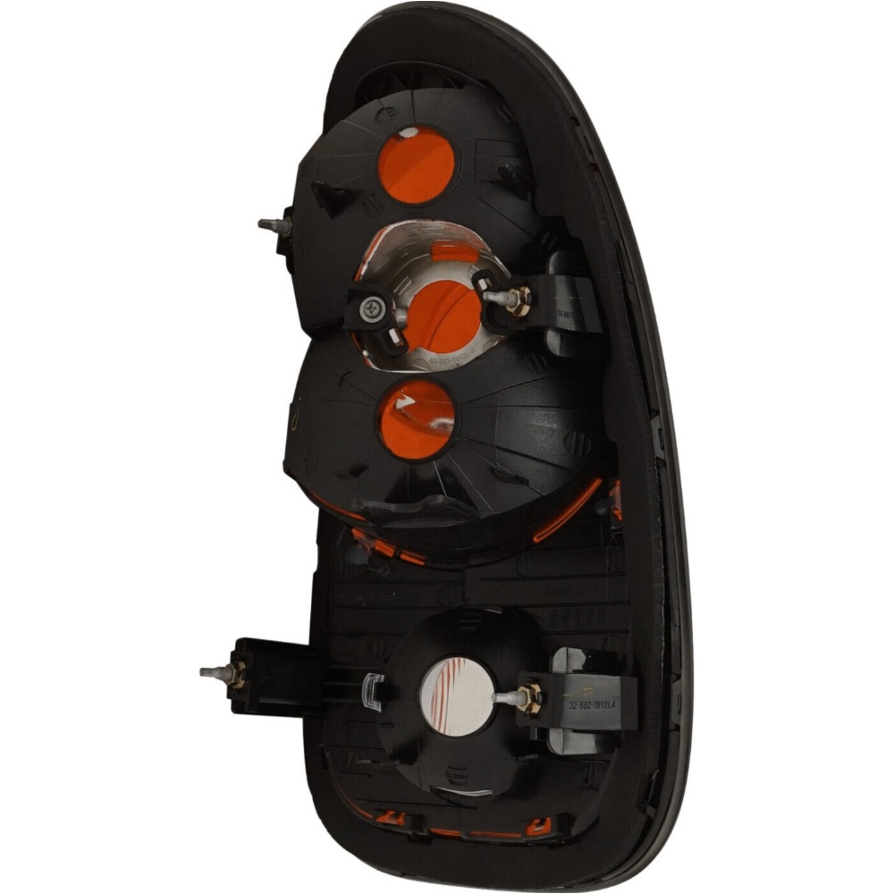 Set Of 2 Tail Lights Taillights Taillamps Brakelights Driver & Passenger Pair