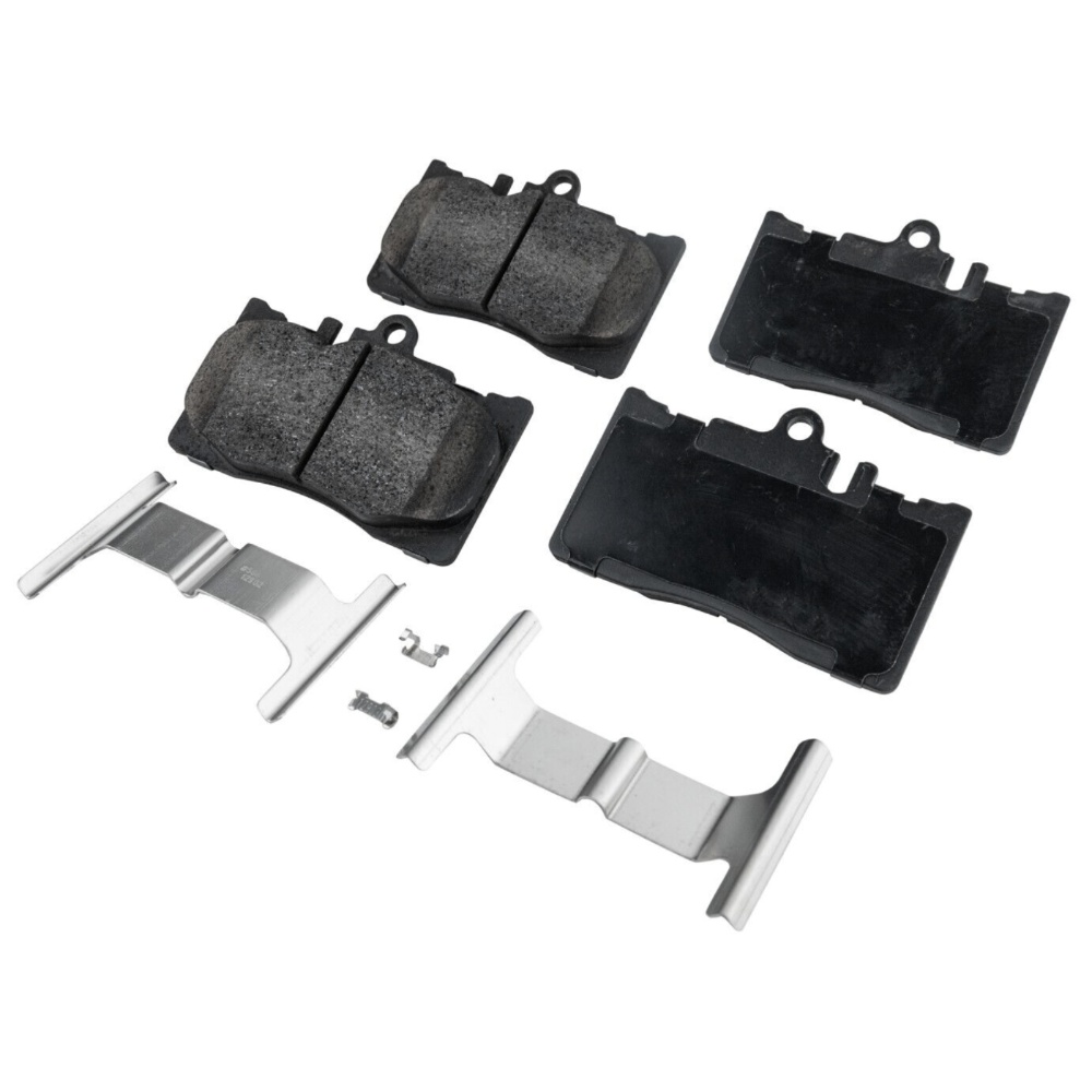 Front Ceramic Brake Pad Set For 2001-2006 Lexus LS430 Base Sedan 2-Wheel Set