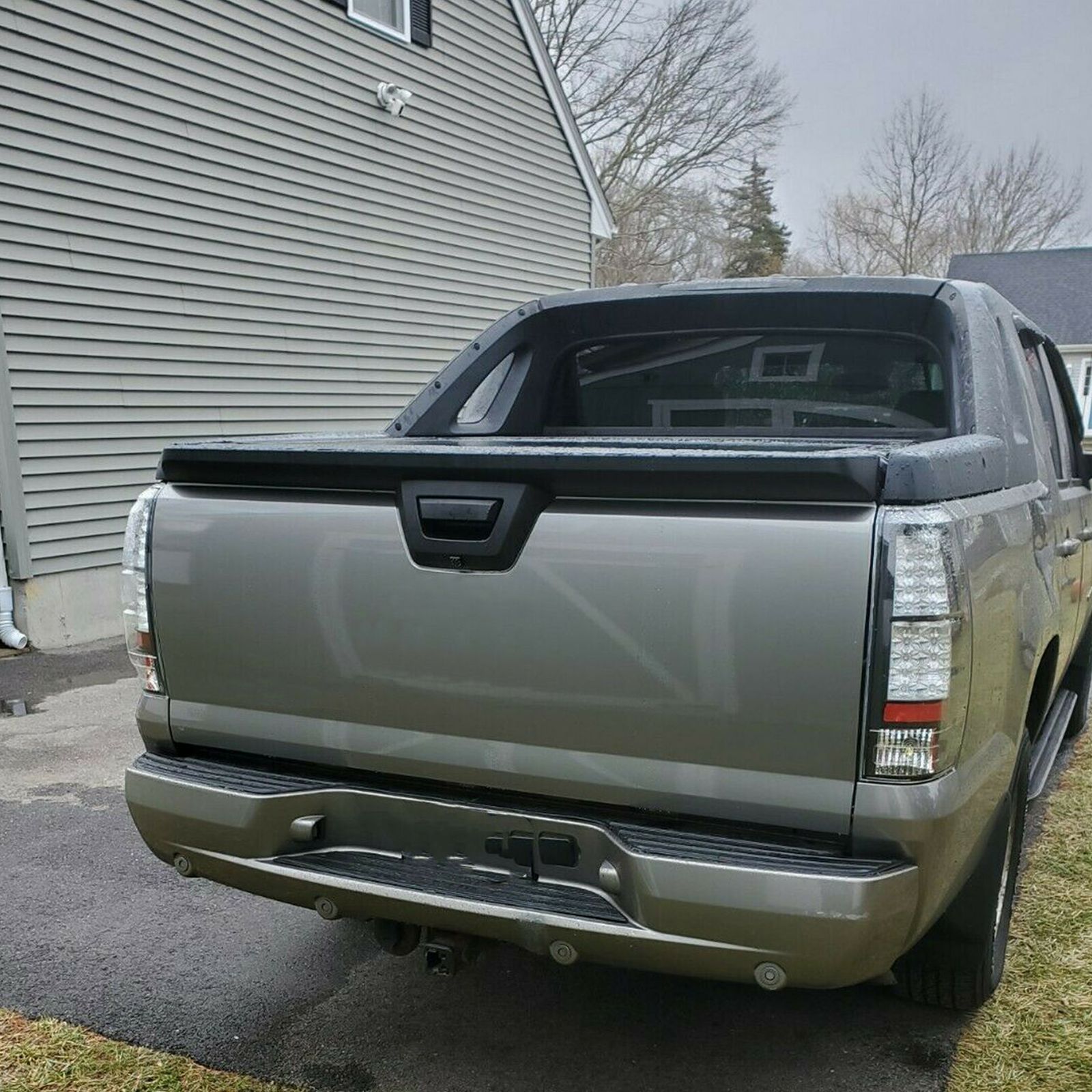For 07-13 Escalade EXT Base Rear Tailgate Spoiler Molding Trim Cover Molding