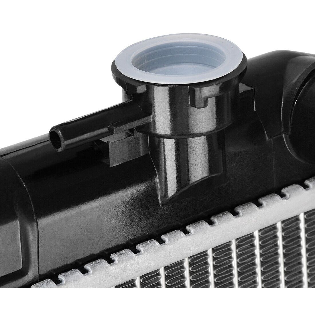 Radiator For 2002-2004 Nissan Frontier SVE Extended Cab Pickup 2.4L 3.3L V6