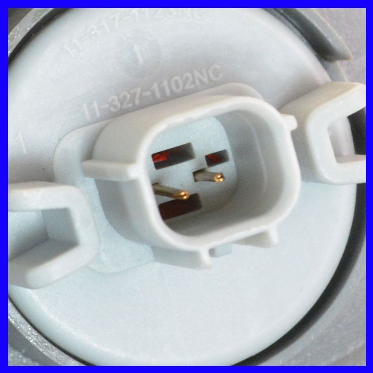 2pcs LH&RH For Honda 2014-2017 Odyssey Outer Taillamp Taillight Housing