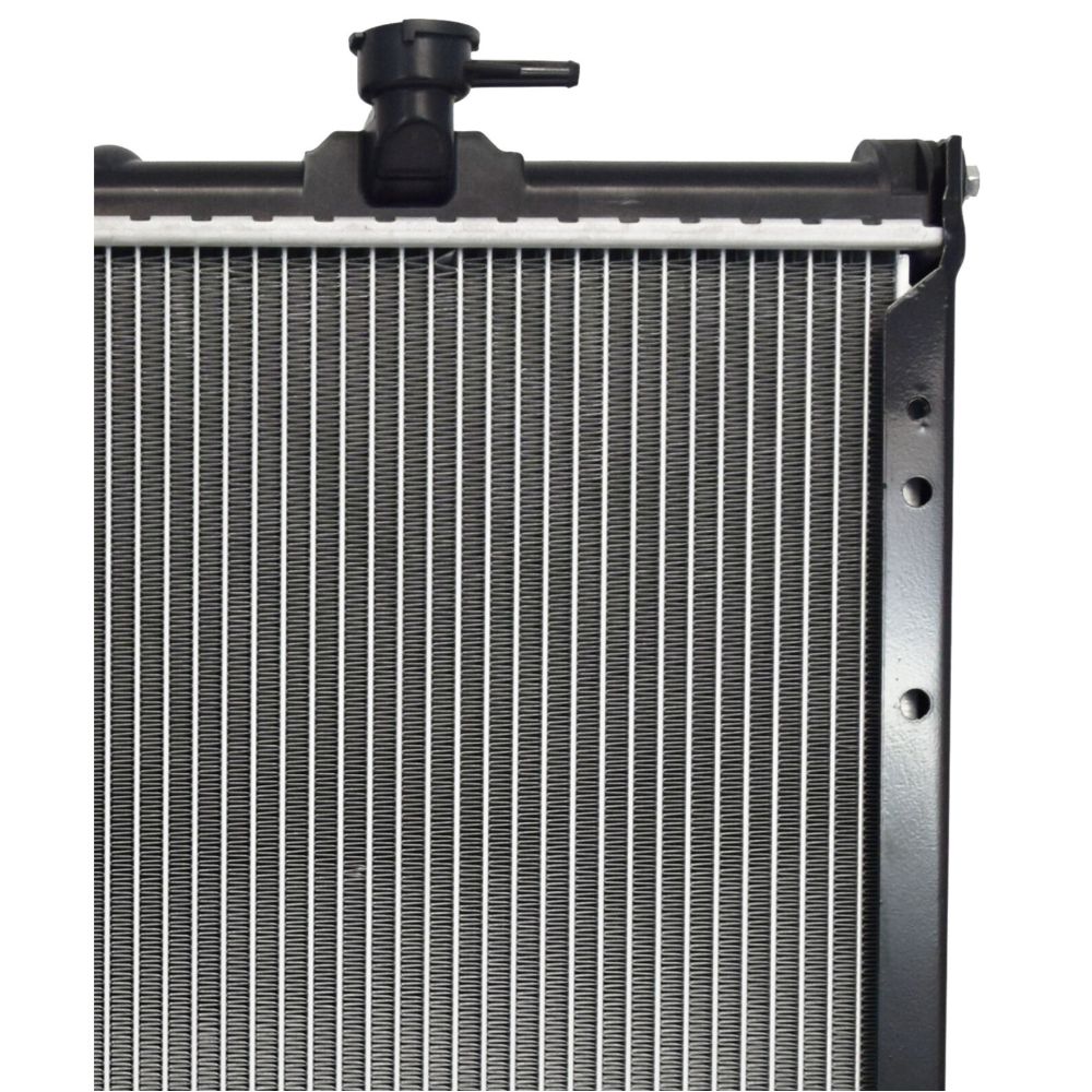 Radiator For Forward NPR NPR-HD NQR Tiltmaster W3500 W4500 W5500 4.8L