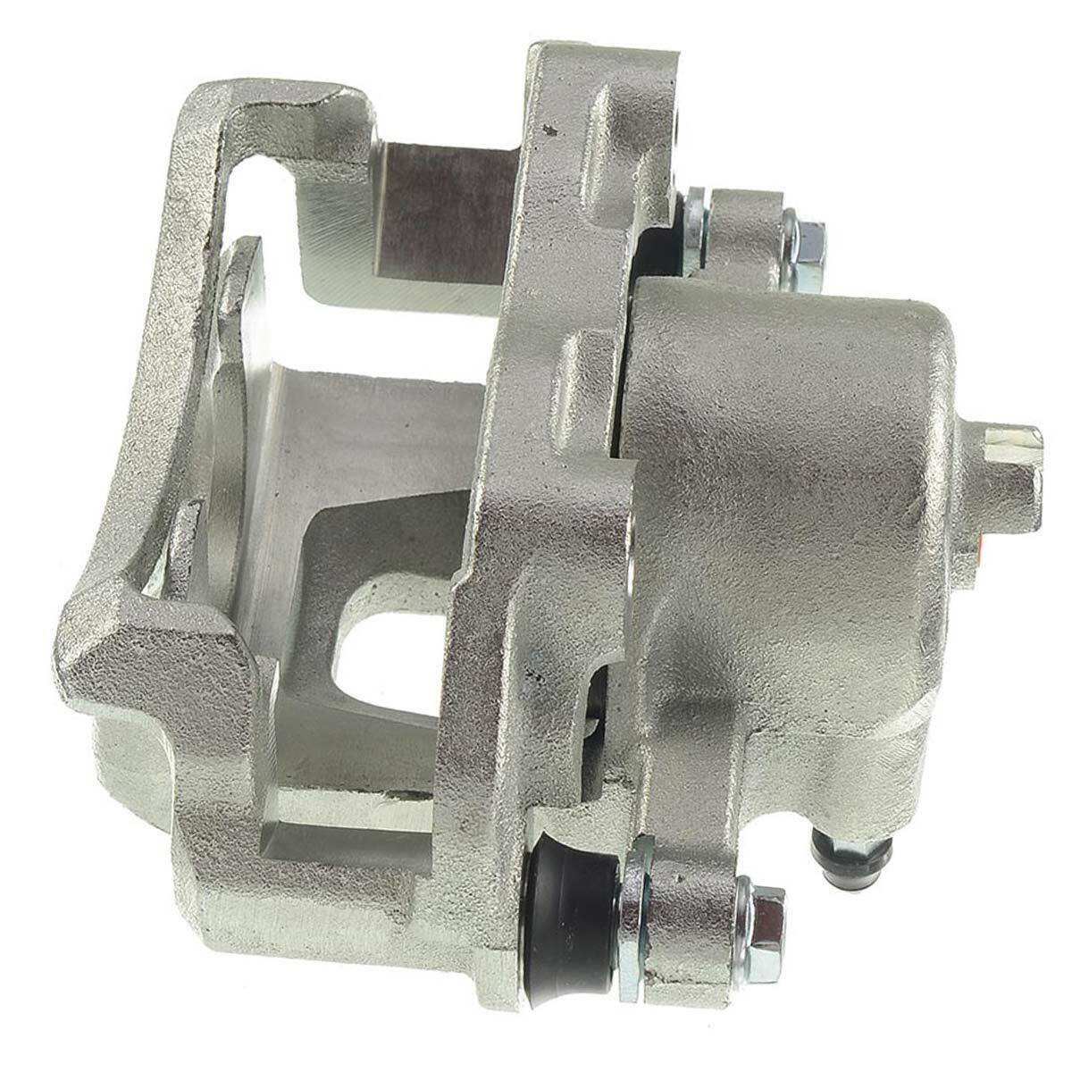 Front Left & Right Brake Caliper & Bracket For Nissan 720 D21 Multi Pickup