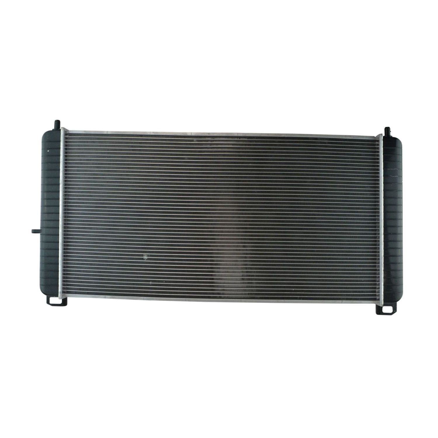 Radiators Assembly Plastic Tank Aluminum Core For 02 Sierra 3500 Base Truck SUV