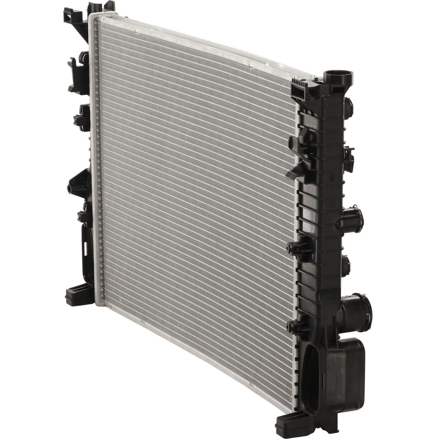 Radiator For Mercedes E Class Mb3010155 2115000102 Mercedes-Benz E320 E350