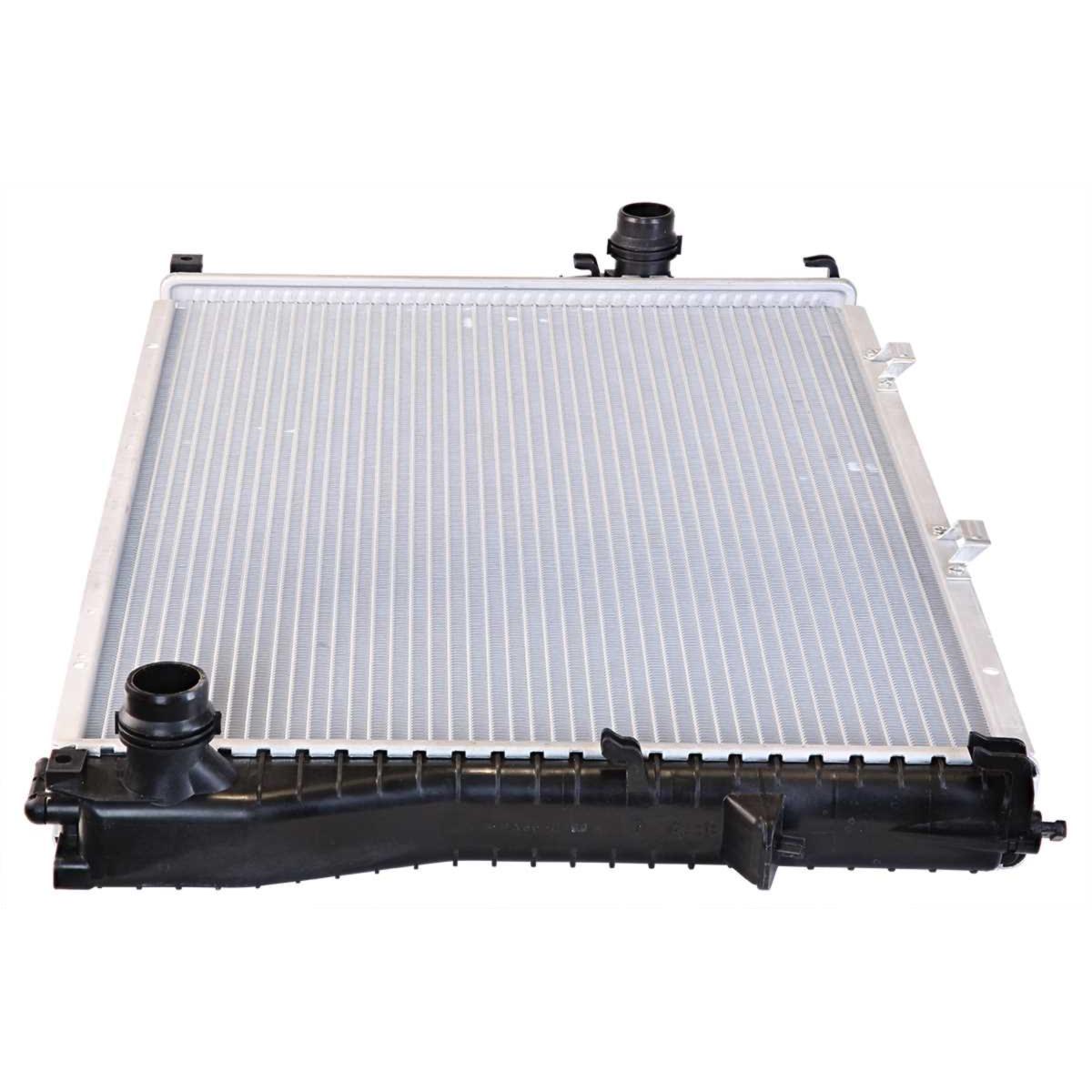 For 2000-2002 2003 BMW M5 2001-2005 525i 2001-2003 530i 1999 2000 528i Radiator