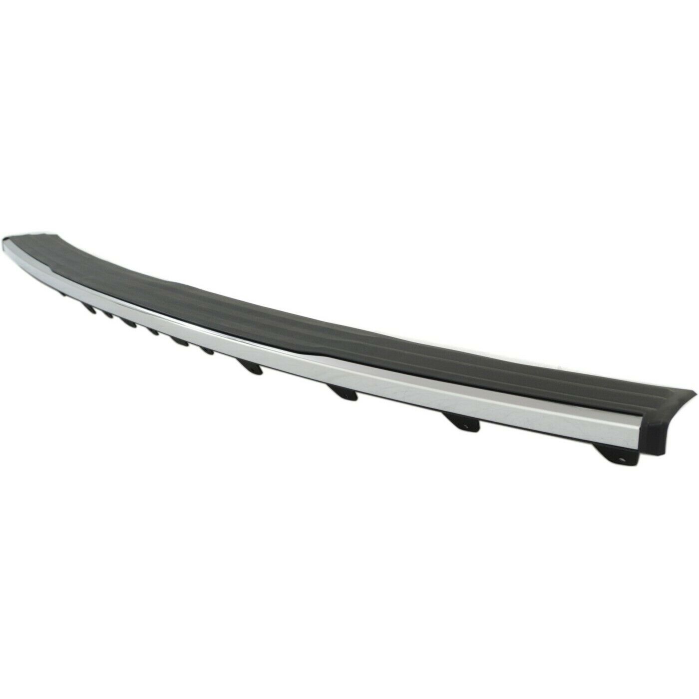 Rear Step Pad Molding Trim For Chevrolet GMC Chrome And Black GM1191142 22936467