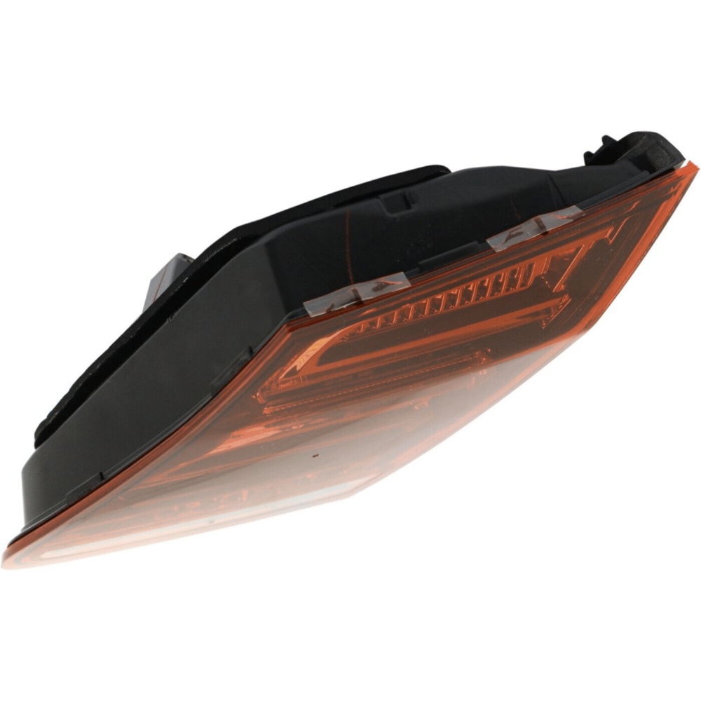 Tail Light For 2015 Mercedes-Benz E63 AMG Passenger Side Inner