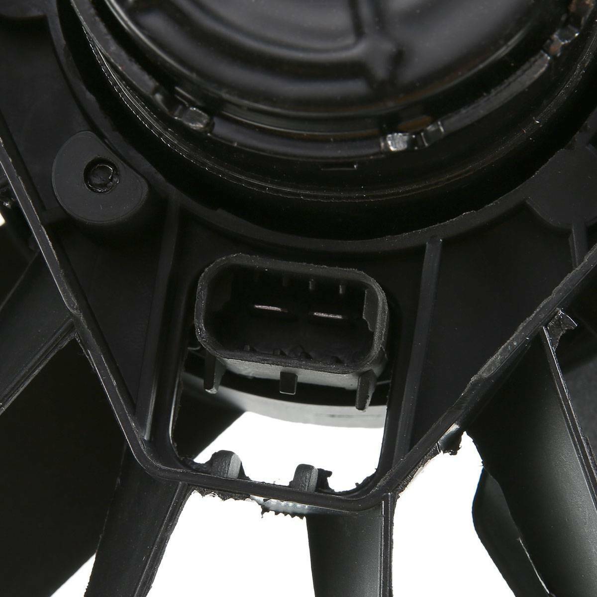 Radiator & Condenser Cooling Fan For Cavalier Sunfire L4 2.2L 2.3L 2.4L