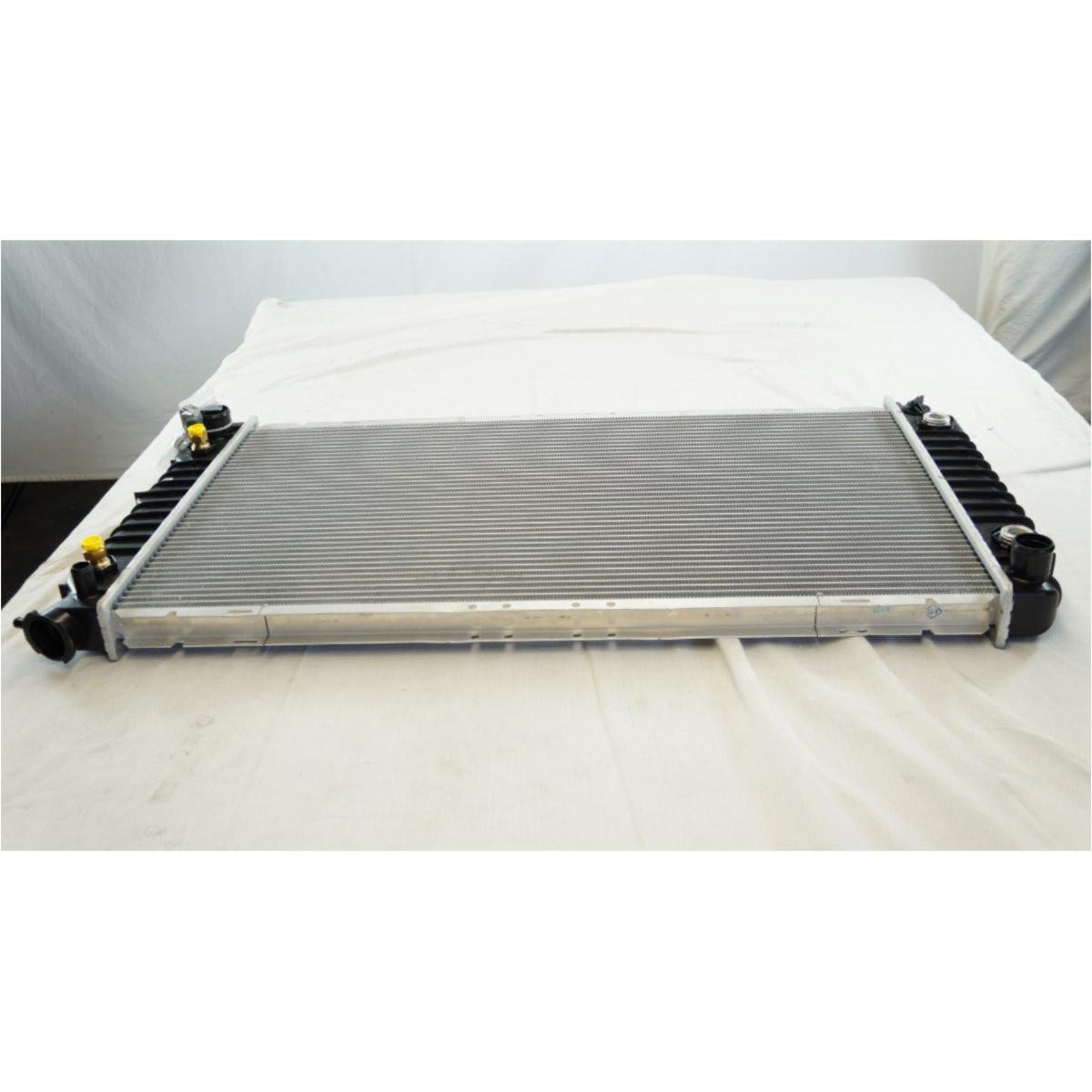 For Buick Cadillac Oldsmobile 1pc Automatic 1 Row Automotive Radiator CU856