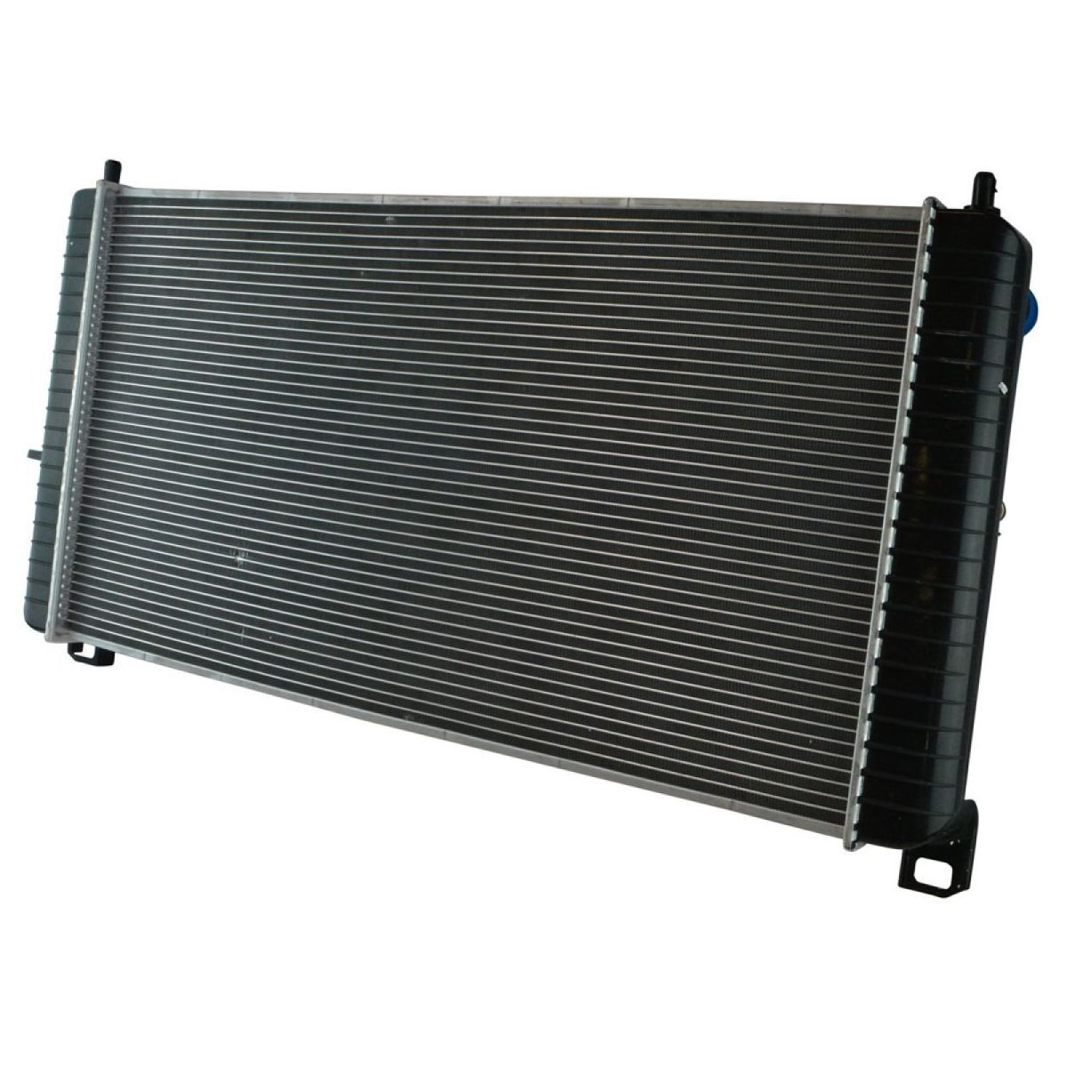 Radiators Assembly Plastic Tank Aluminum Core For 02 Sierra 3500 Base Truck SUV
