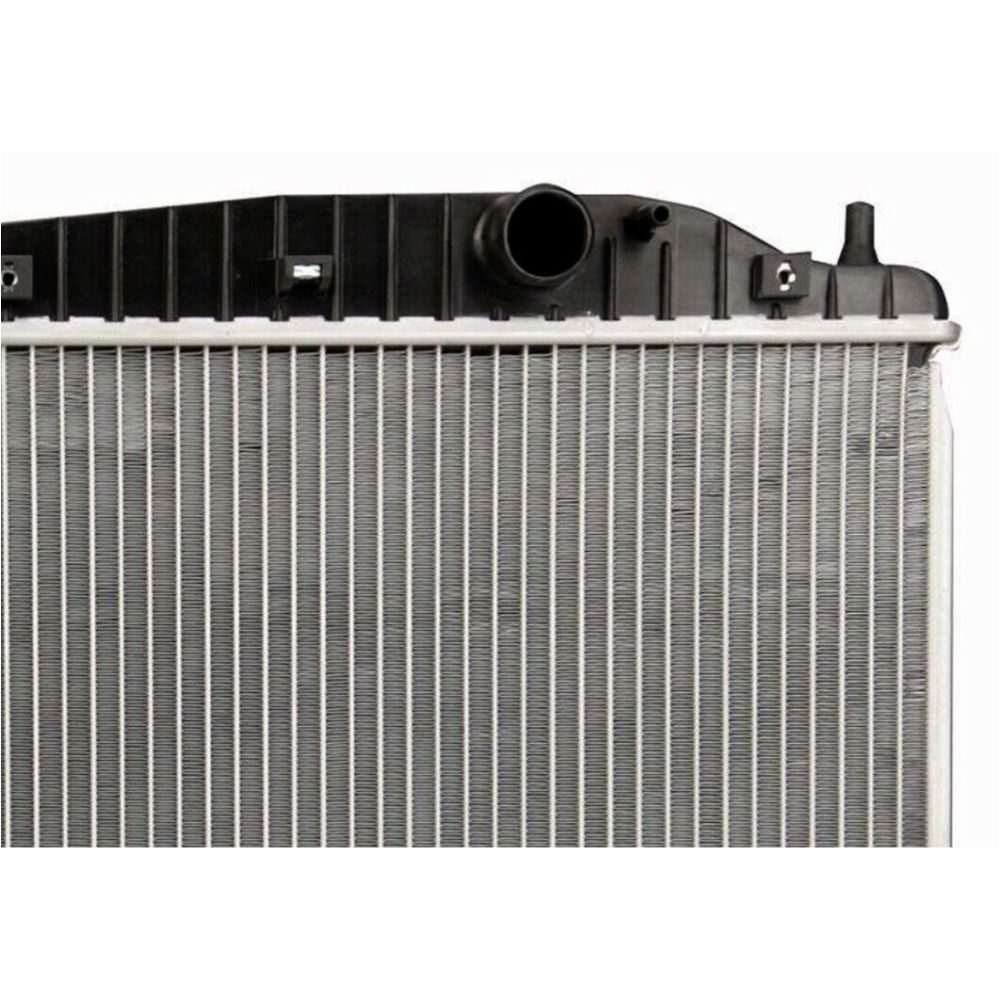 Radiator For 2004-2006 Chevrolet Epica Sedan 2004-2006 Suzuki Verona Sedan 2.5L