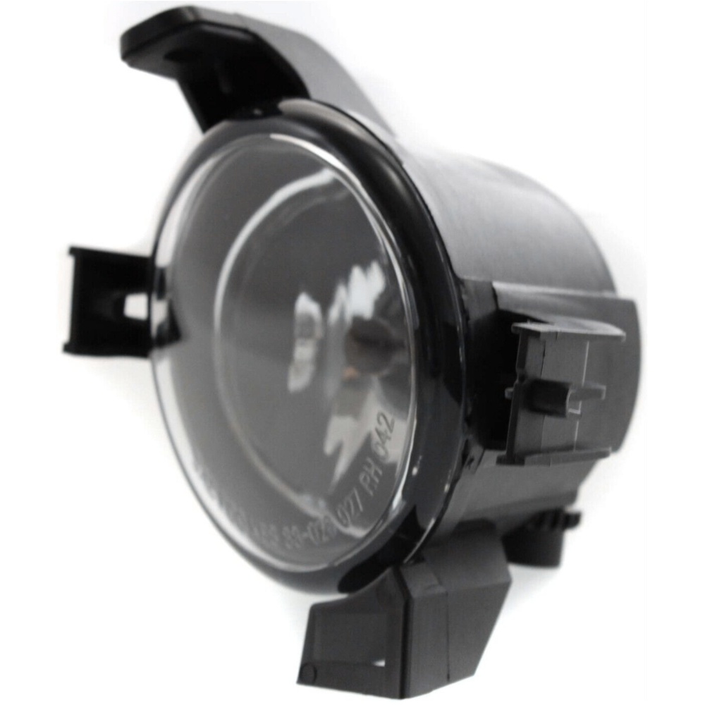Fog Light For 05-06 Nissan Altima 04-06 Nissan Quest Passenger Side With Bulb