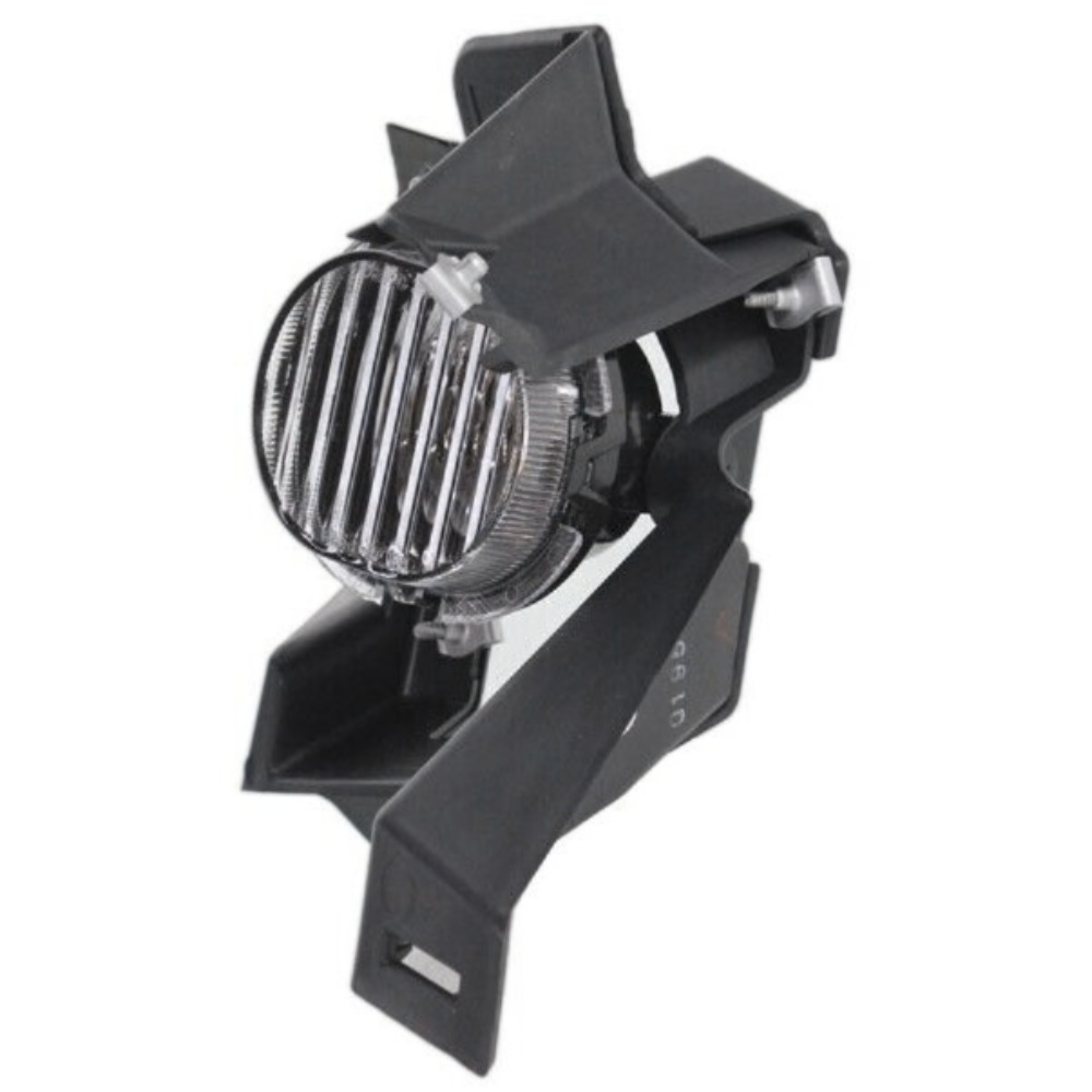 Bumper Mounted Fog Driving Light Right Passenger Side Right For Carlo Monte