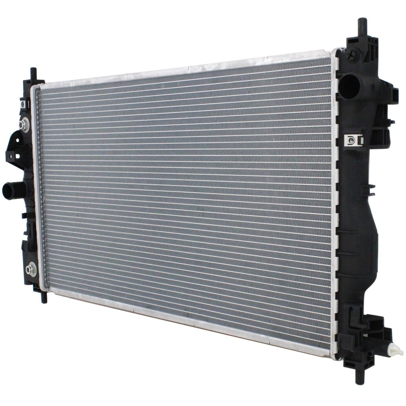 For 2011 Regal CXL Sedan Chevrolet 2014-2020 Impala LT Sedan Radiators